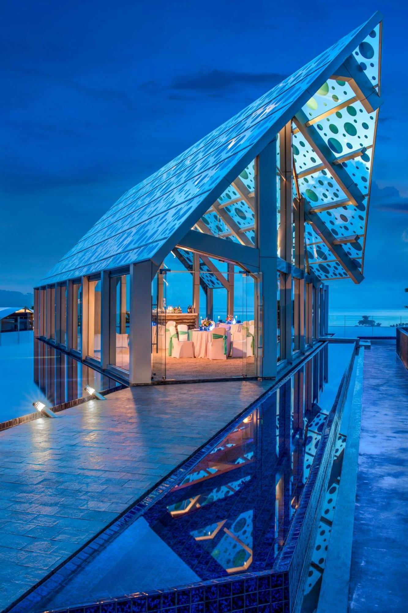 Resor Le Meridien Bali 5*